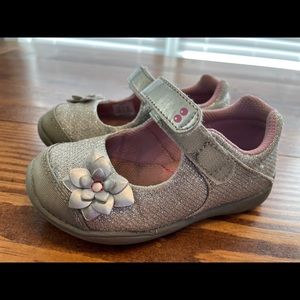 Silver size 7 Stride Rite Mary Janes